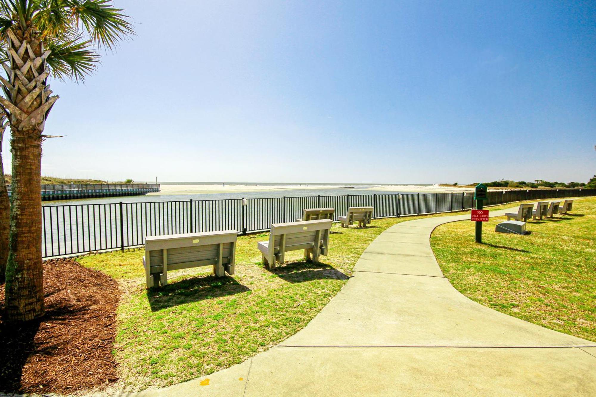 Lodge By The Sea & Fox Lodge شاطئ ميرتل الغرفة الصورة